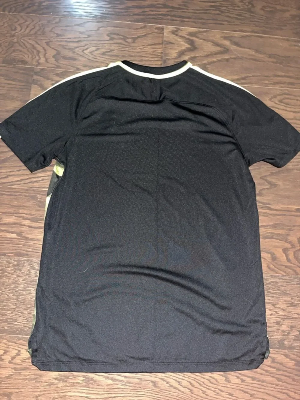Nike Dri Fit Tottenham Hotspur London  soccer jersey Black Yellow L Slim